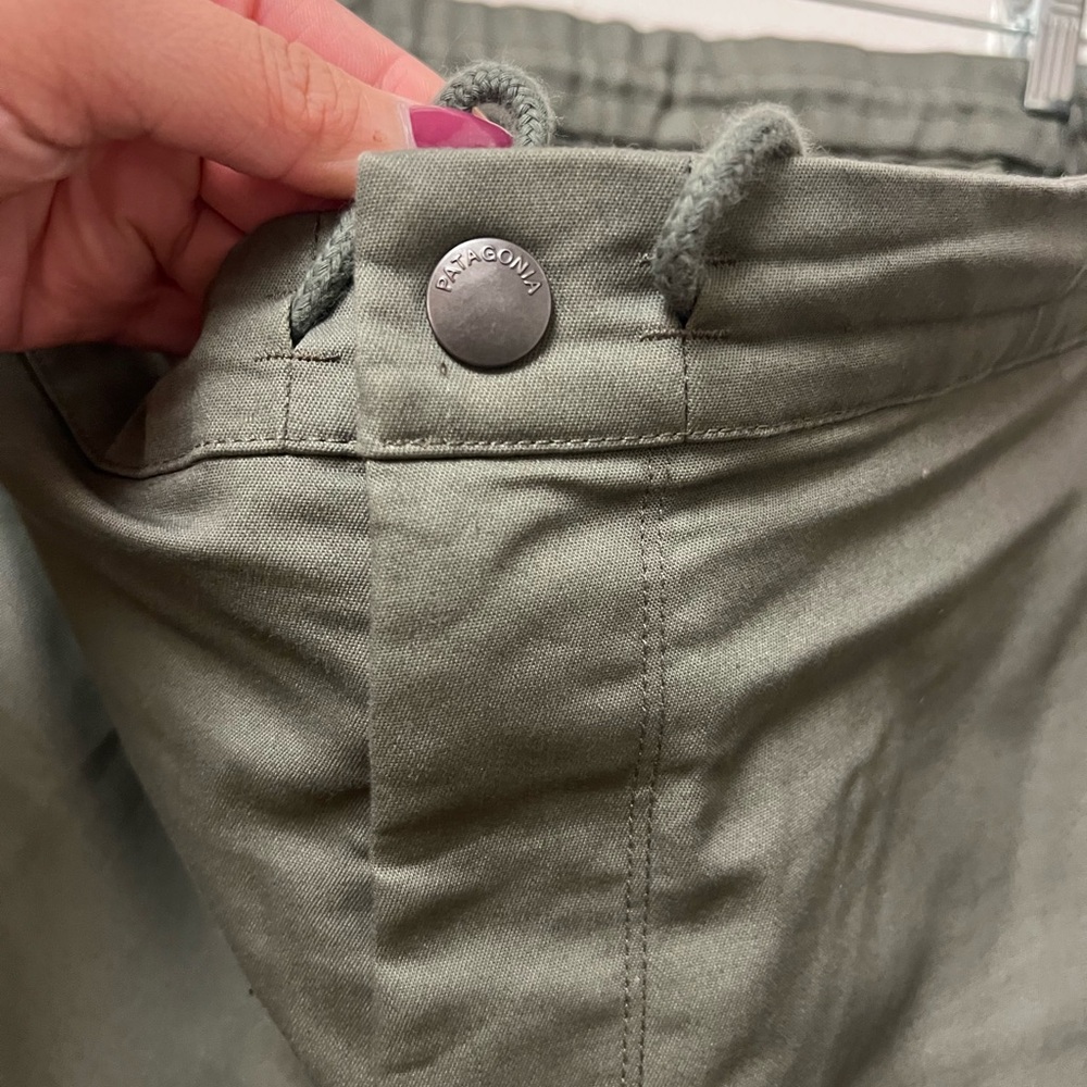 Patagonia Mens XL Twill Traveler Pants Industrial Green 5 Pocket 56775 - Picture 7 of 8